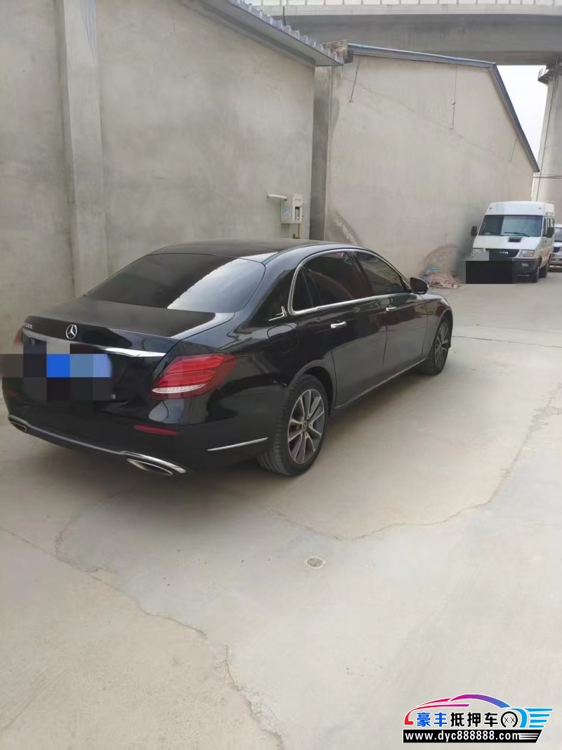19年奔驰E轿车抵押车出售