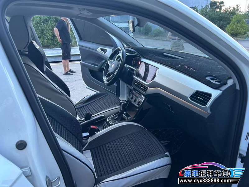 21年大众探影轿车抵押车出售