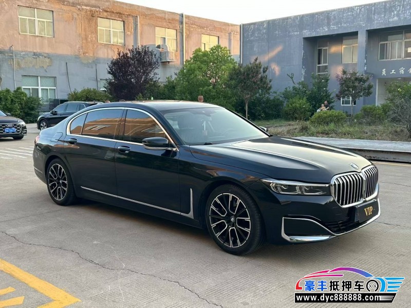 20年宝马7系轿车抵押车出售