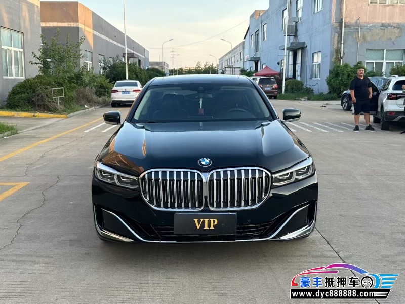 20年宝马7系轿车抵押车出售