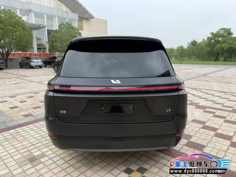24年理想L9轿车抵押车出售