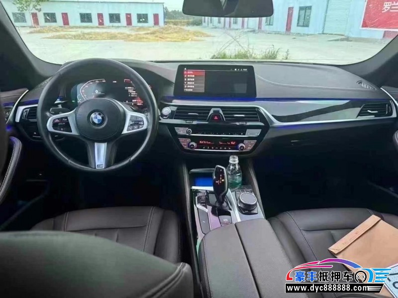 20年宝马5系轿车抵押车出售