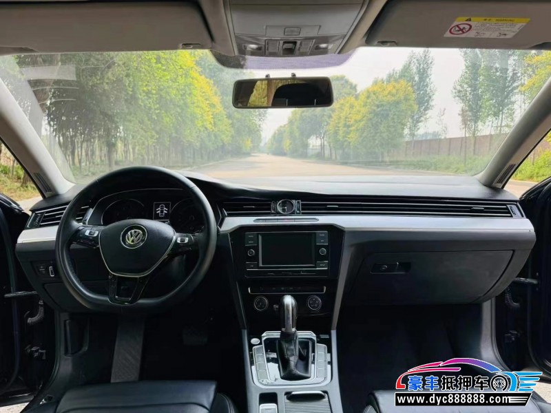 20年大众迈腾轿车抵押车出售