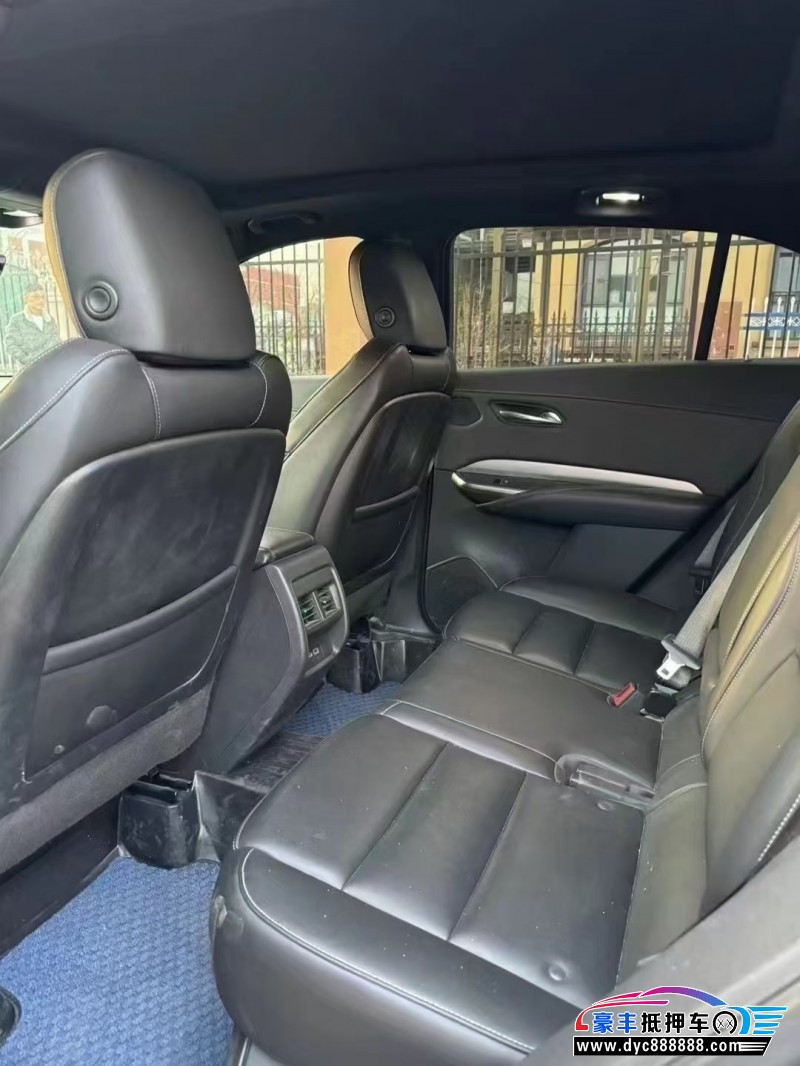 20年凯迪拉克XT4轿车抵押车出售