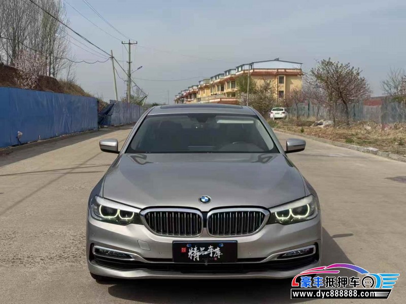 抵押车出售18年宝马5系轿车