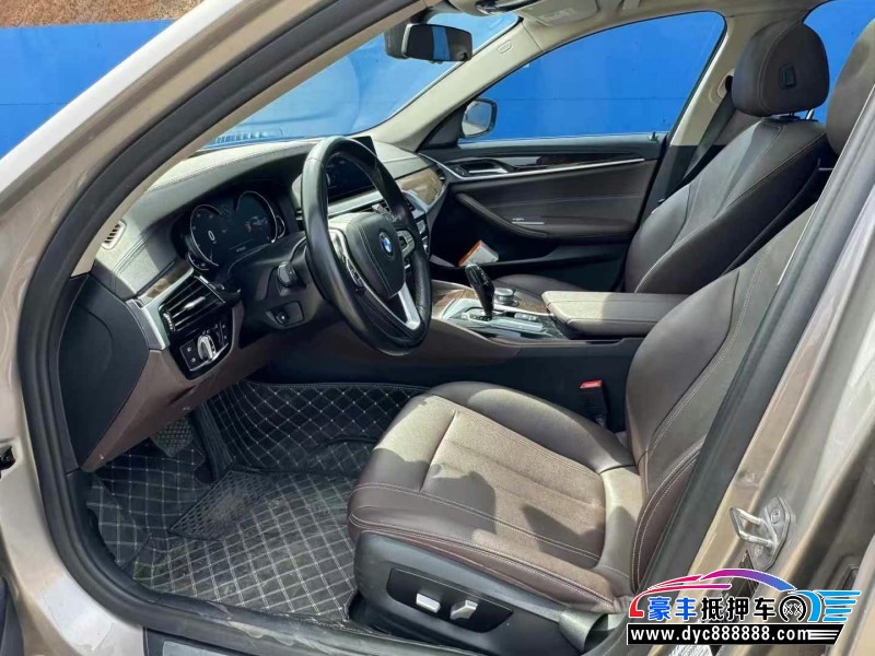 18年宝马5系轿车抵押车出售