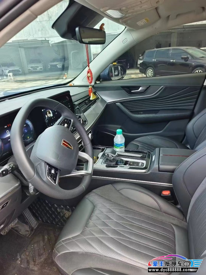 23年红旗HS5轿车抵押车出售