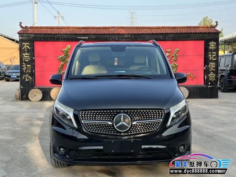 21年奔驰威霆轿车抵押车出售