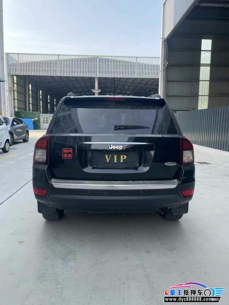 15年Jeep指南者轿车抵押车出售