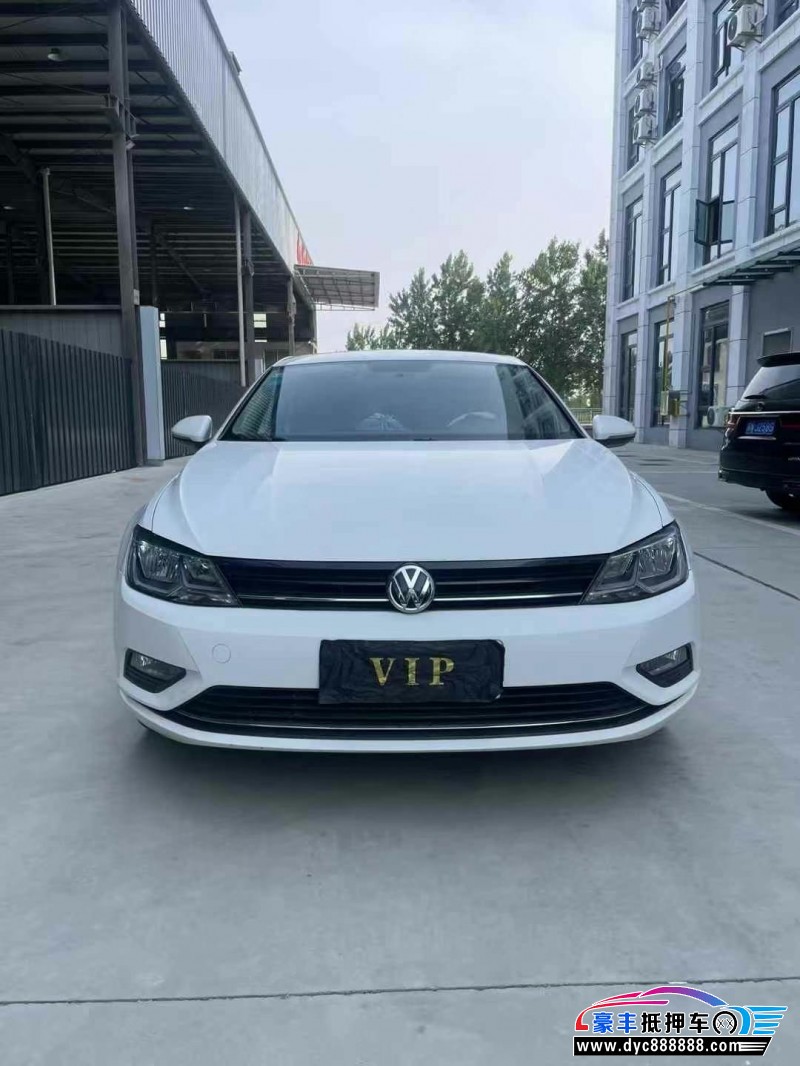 17年大众凌渡轿车抵押车出售