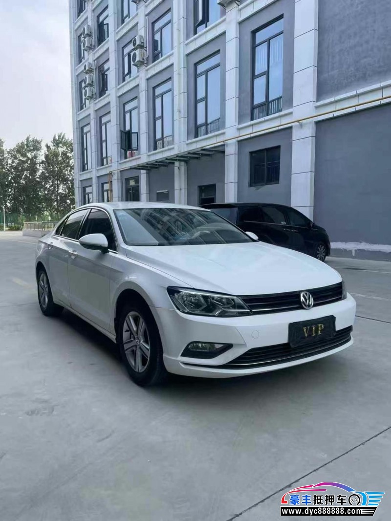 17年大众凌渡轿车抵押车出售
