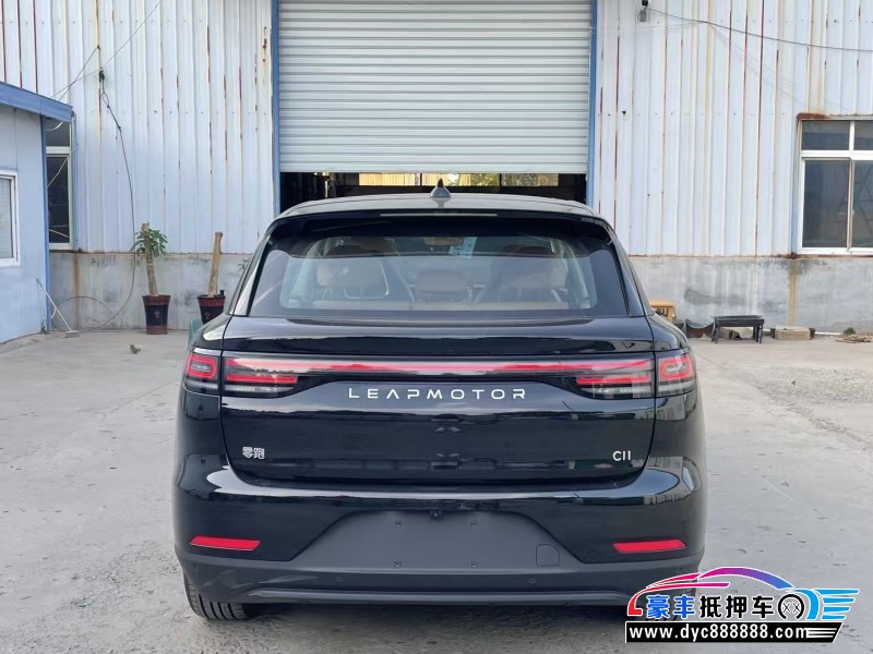 25年零跑C11SUV抵押车出售