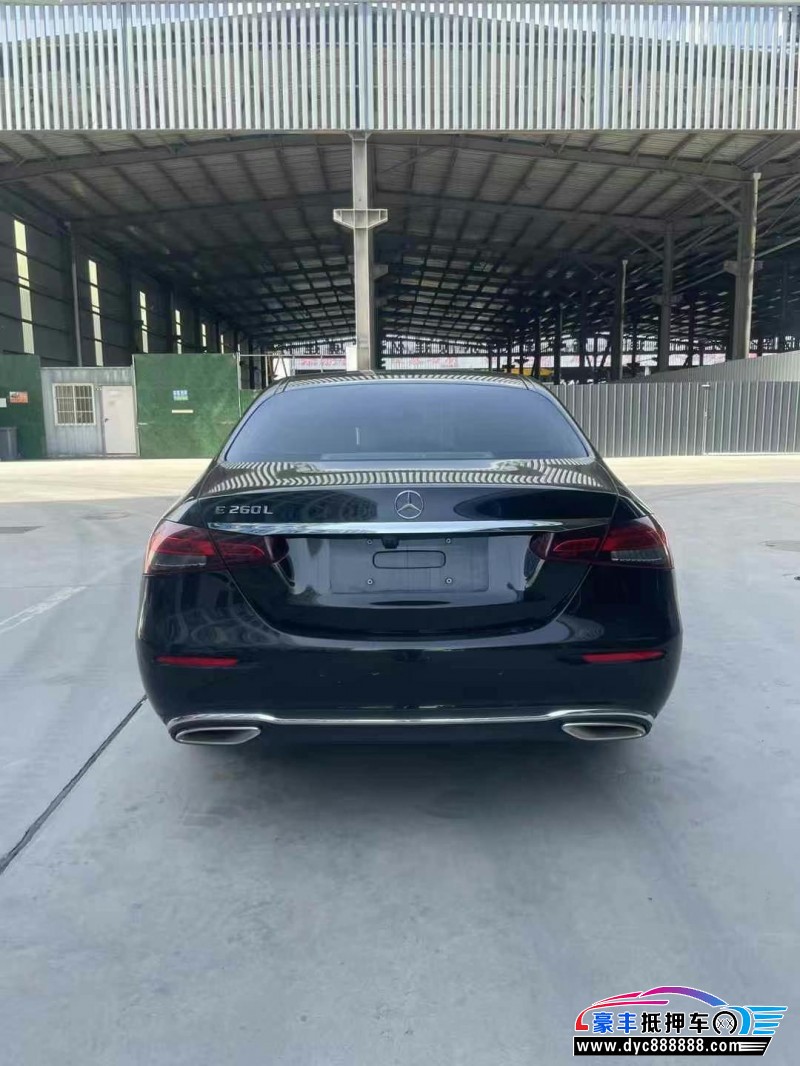 21年奔驰E轿车抵押车出售