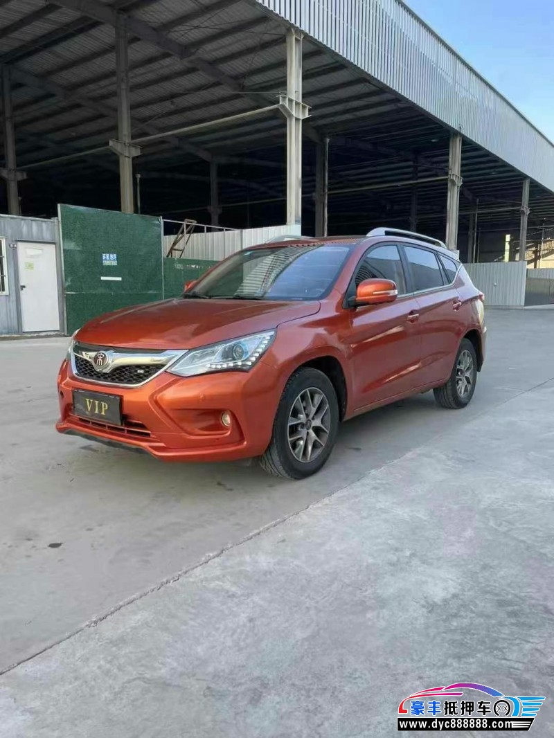 18年比亚迪宋轿车抵押车出售