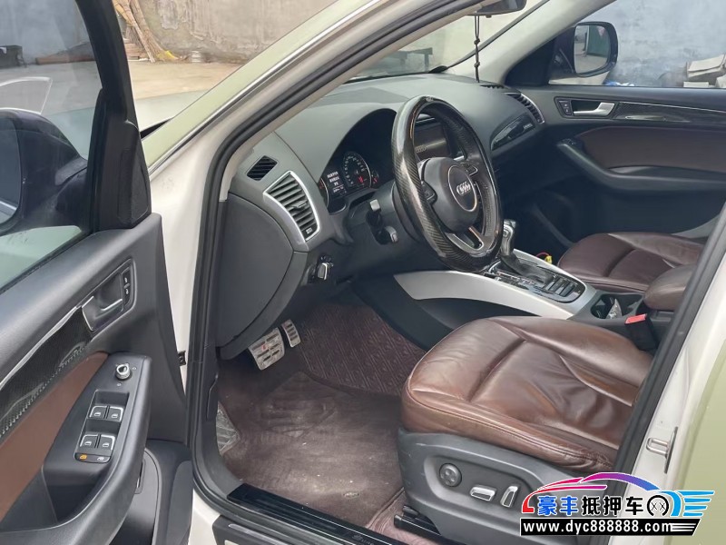 15年奥迪Q5SUV抵押车出售