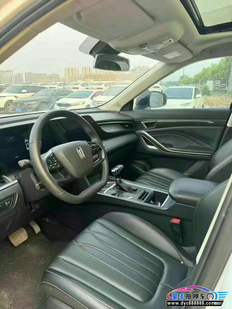 22年奔腾T55轿车抵押车出售