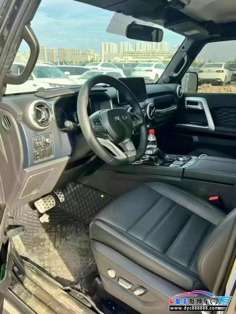 25年北京BJ40轿车抵押车出售