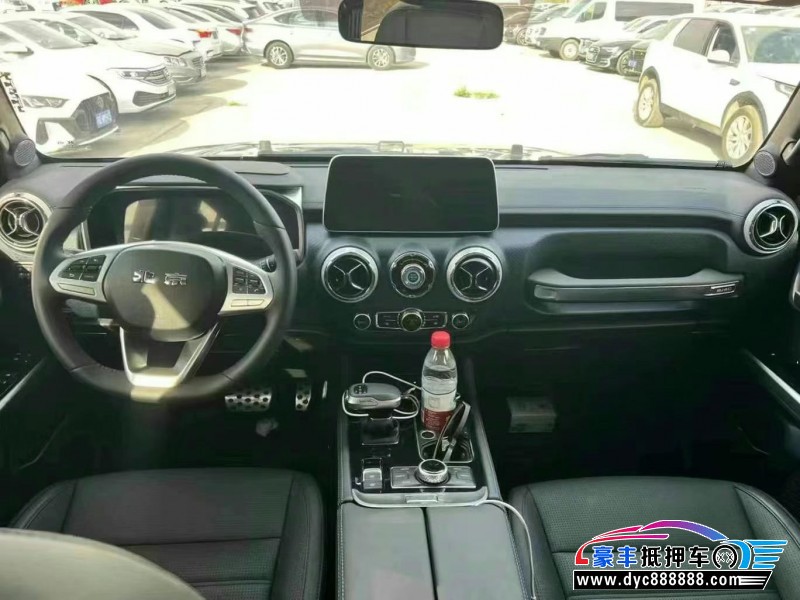 25年北京BJ40轿车抵押车出售