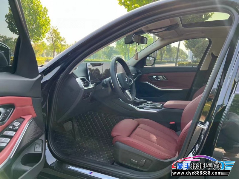 23年宝马3系轿车抵押车出售