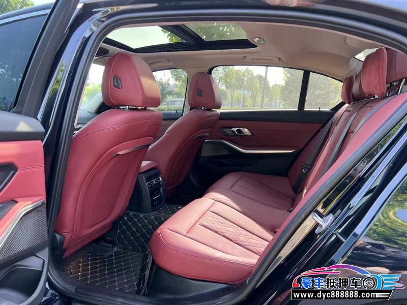 23年宝马3系轿车抵押车出售