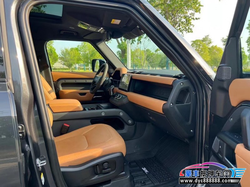 23年路虎卫士轿车抵押车出售