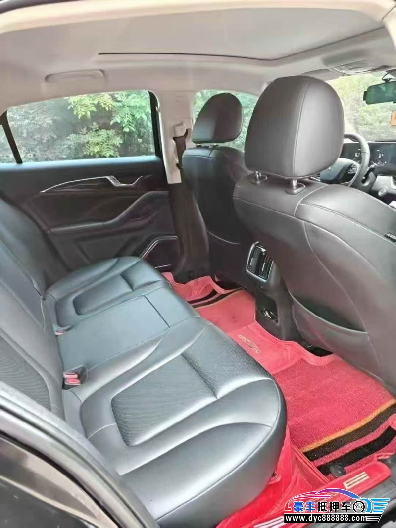 24年奔腾B70轿车抵押车出售