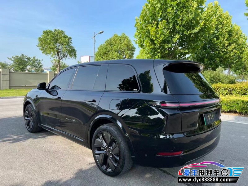 23年理想L9轿车抵押车出售