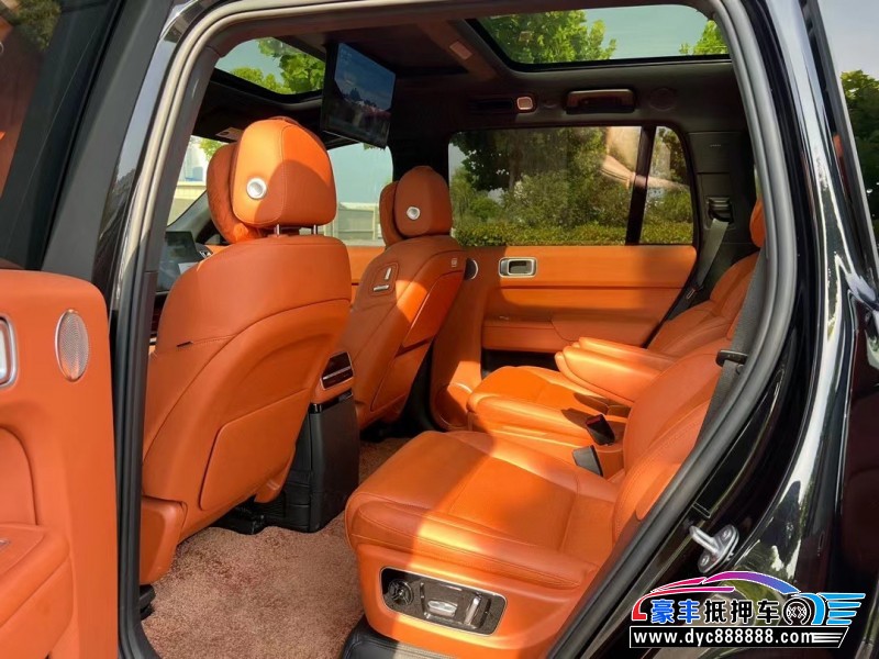 23年理想L9轿车抵押车出售