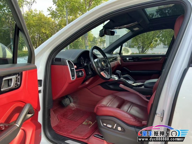 19年保时捷卡宴轿车抵押车出售