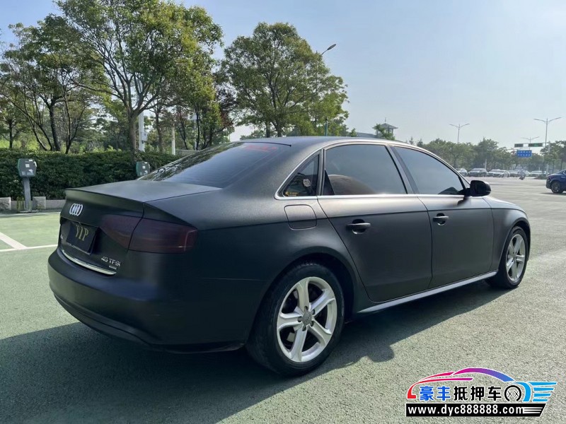 15年奥迪A4L轿车抵押车出售