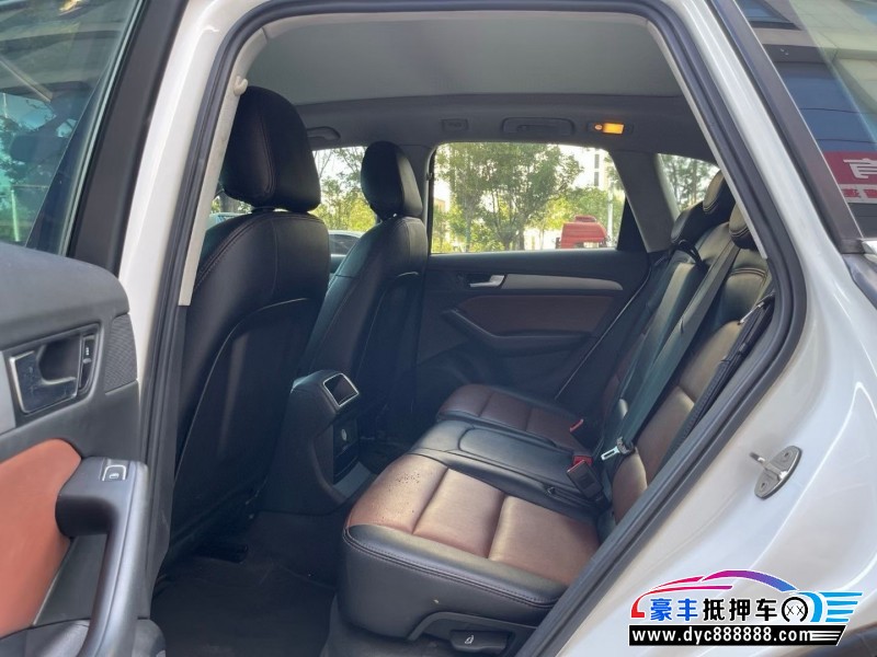 14年奥迪Q5轿车抵押车出售