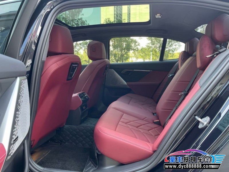 24年宝马5系轿车抵押车出售