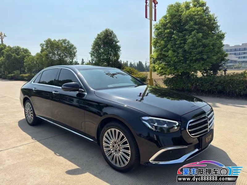 23年奔驰E轿车抵押车出售