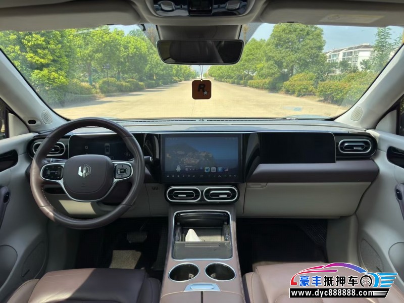 23年零跑C11轿车抵押车出售