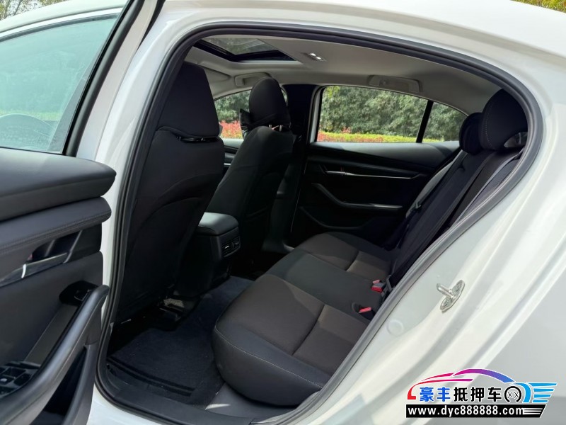 22年马自达昂克赛拉轿车抵押车出售