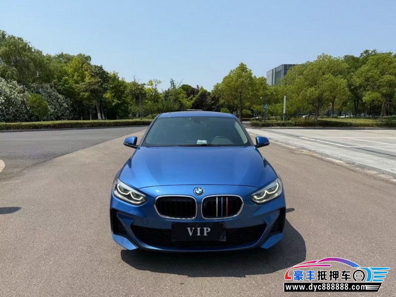 19年宝马1系轿车抵押车出售