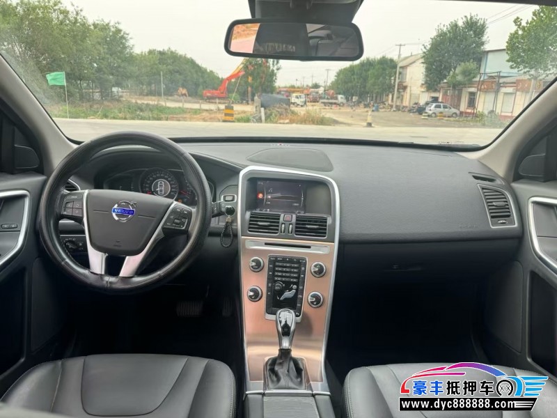 17年沃尔沃XC60轿车抵押车出售