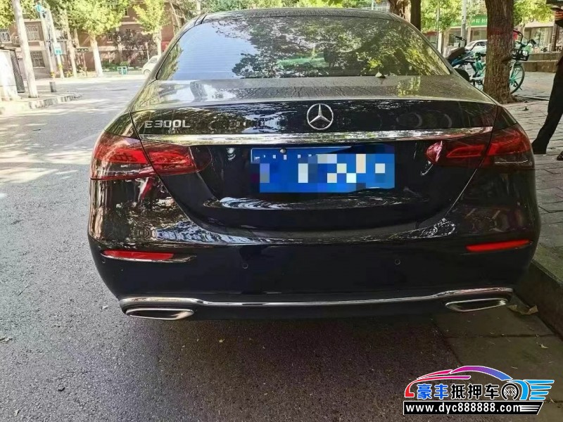 23年奔驰E轿车抵押车出售