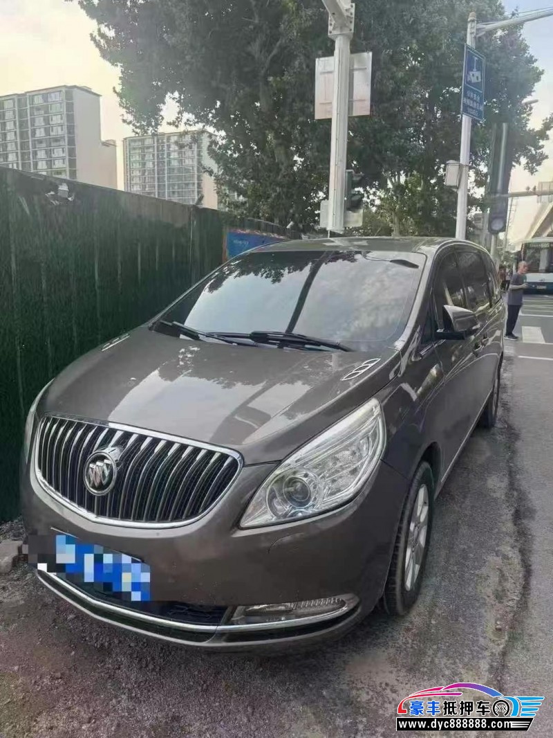 16年别克GL8轿车抵押车出售