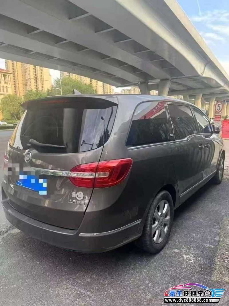 16年别克GL8轿车抵押车出售