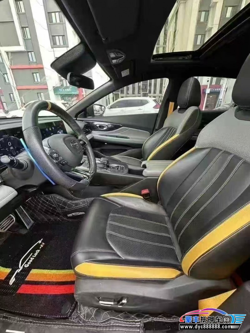 22年传祺影豹轿车抵押车出售