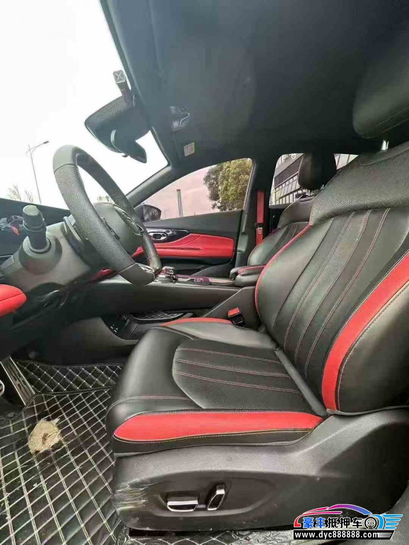 22年传祺影豹轿车抵押车出售