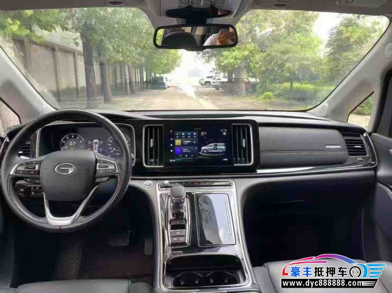 21年传祺M8轿车抵押车出售