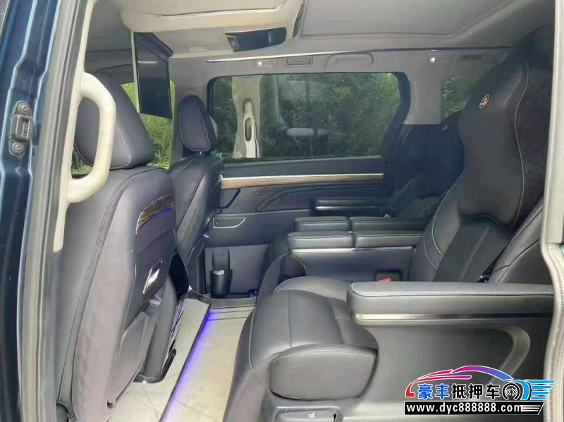 21年传祺M8轿车抵押车出售