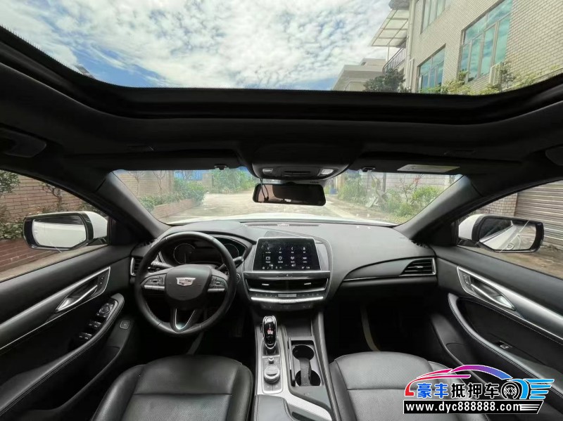 23年凯迪拉克CT5轿车抵押车出售