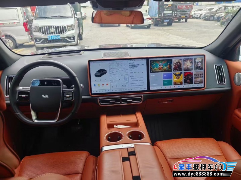 23年理想L7轿车抵押车出售