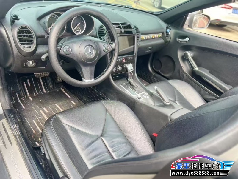 10年奔驰SLK级轿车抵押车出售