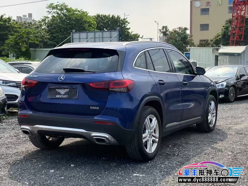 23年奔驰GLA轿车抵押车出售
