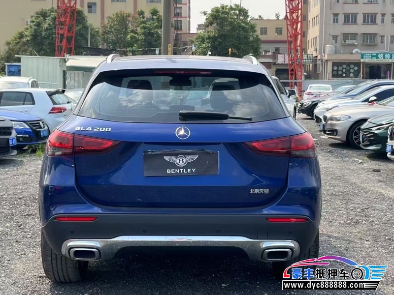 23年奔驰GLA轿车抵押车出售