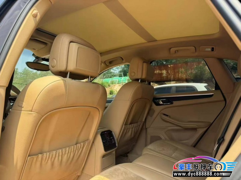 16年保时捷Macan迈凯SUV抵押车出售